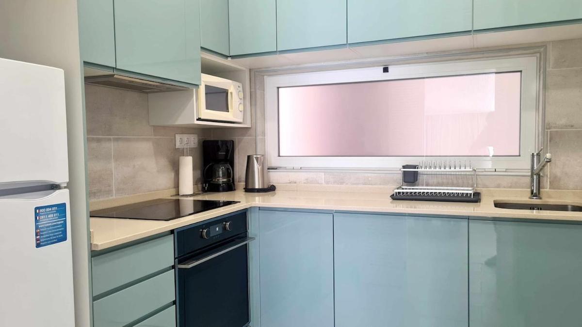Apartment Albufeira, With Terrace, Views, 5 Min To