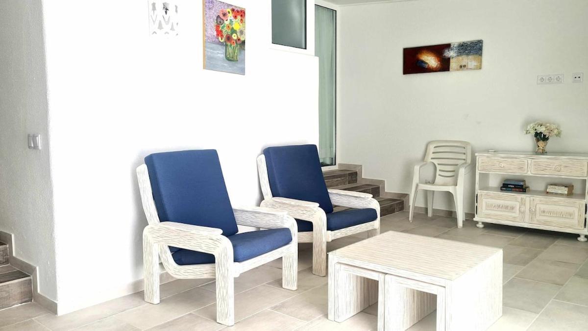 Albufeira, With Terrace, Views, 5 Min To Apartment Albufeira