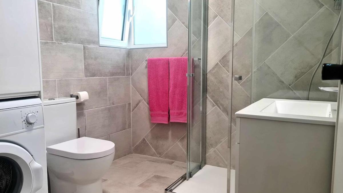 Apartment Albufeira, With Terrace, Views, 5 Min To